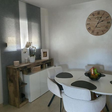 Modern Apartment Near The Sea-Mise Trogir Exterior foto